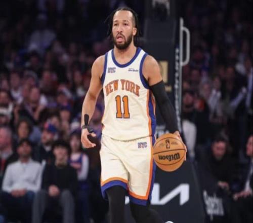 惜敗！布倫森30+9庫里不開心，波杰25+6犯大錯，湖人棄將全隊(duì)第一