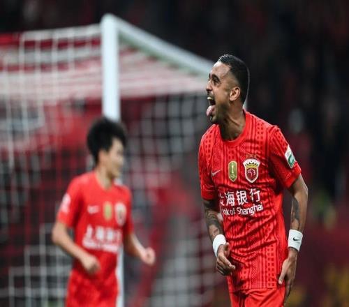 武磊替補8分鐘雙響！海港主場大勝西海岸，收獲新賽季中超首勝！