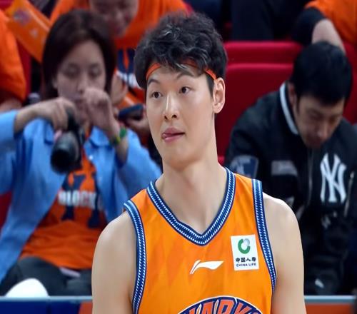 7連勝！沖上積分榜第1名，CBA最大爭冠球隊浮出水面