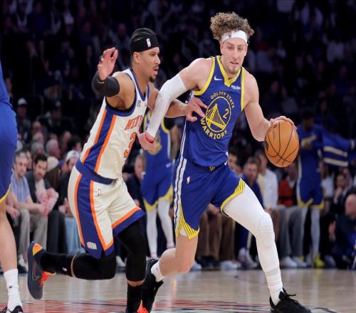 勇士一路向下俯沖，大比分被逆轉(zhuǎn)已成常態(tài)，庫(kù)里正式表態(tài)