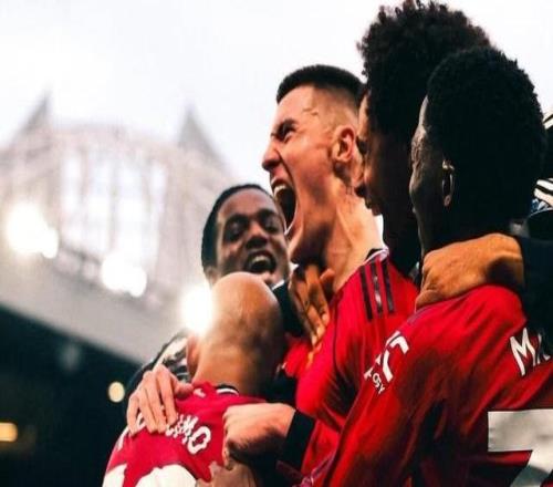 鏡報(bào)：對(duì)手紛紛丟分，曼聯(lián)再拿下6場(chǎng)勝利將鎖定前四