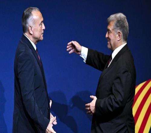 世體：巴薩明日召開會(huì)議，確定尤斯特與拉波爾塔共同管理形式