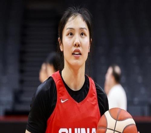 WCBA公布新賽季全明星首發(fā)：楊力維當(dāng)選票王羅欣棫張茹等國(guó)手入選
