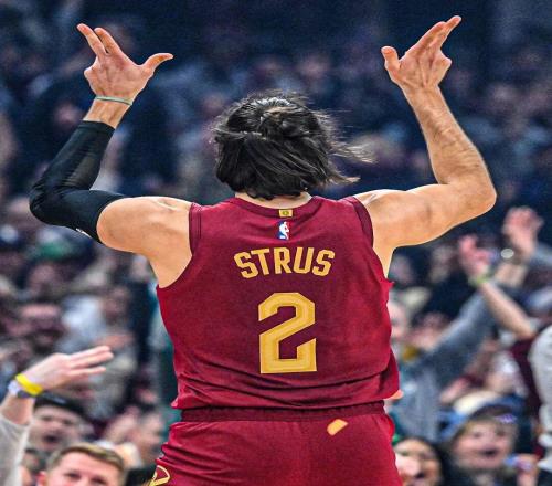 滿血回歸！整整6個(gè)月啊，登哥的最強(qiáng)幫手回來了，單場(chǎng)三分7中6