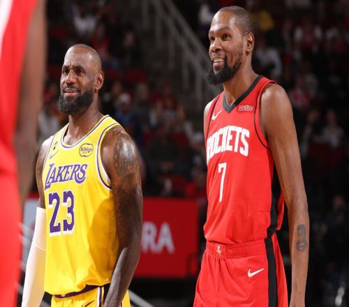 詹姆斯：杜蘭特每個(gè)時(shí)期都很難防我傷挺重全天候恢復(fù)這場才能打