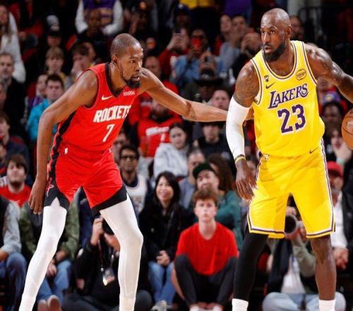 東契奇36+6創(chuàng)3神跡，詹姆斯18+5，湖人險(xiǎn)勝火箭！杜蘭特18分7失誤