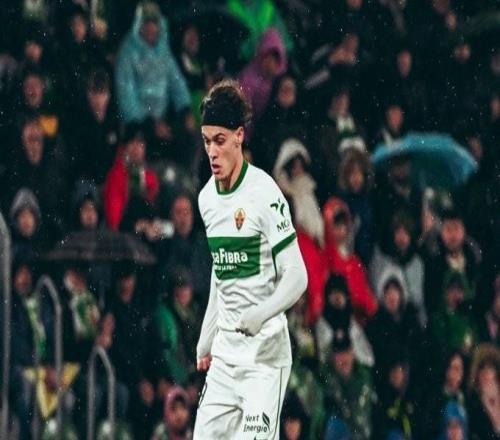 世體：福特迎來手術(shù)后康復的最后階段，他已從巴薩返回埃爾切