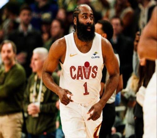 騎士拒逆轉(zhuǎn)！哈登27+6全隊第二，米切爾19分13罰，湖人棄將大拉胯