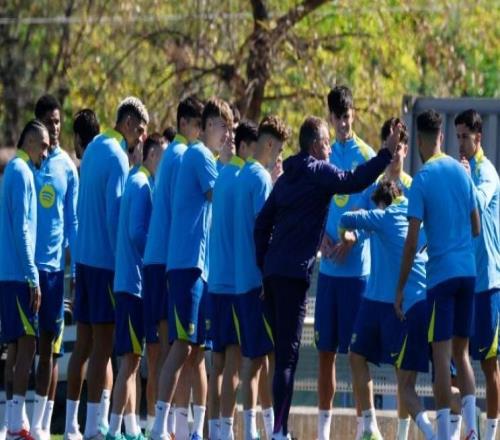 世體：巴薩今日觀看45分鐘紐卡比賽錄像，訓(xùn)練氛圍輕松良好