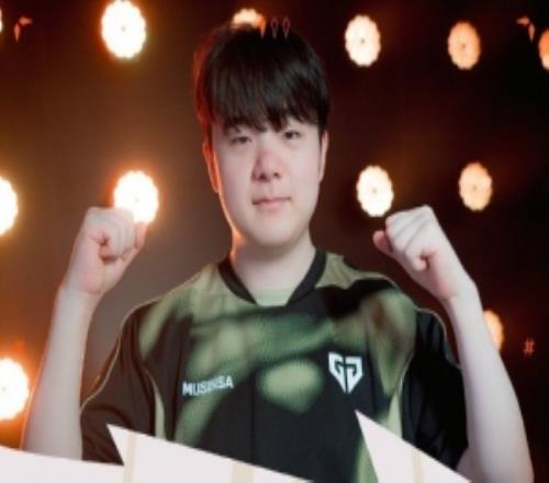 管澤元看JDG03GEN：確實(shí)弄不過啊好好調(diào)整敗者組加油！