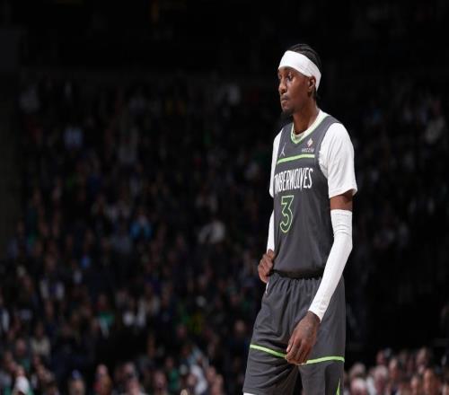 華子缺席！森林狼逆轉(zhuǎn)送太陽3連敗布克34+6蘭德爾32+7