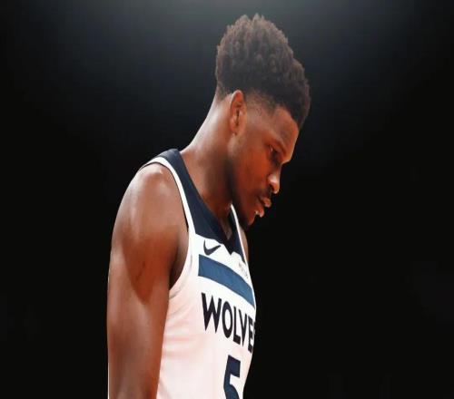 倒霉到家！膝蓋受傷，沒了，再見，愛德華茲，太突然了