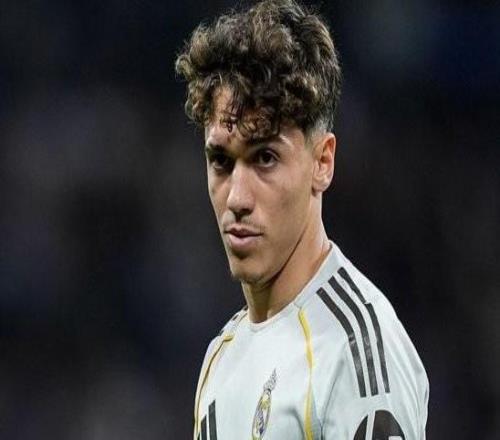 18歲226天，皮塔奇是歐冠淘汰賽首發2次最年輕的皇馬球員