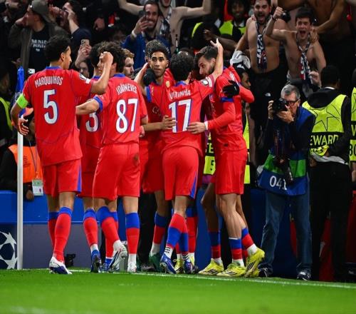 28！衛(wèi)冕冠軍大殺四方，切爾西慘敗出局，國內(nèi)外賽場雙線崩盤