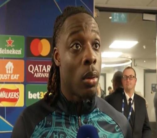 多庫：就算10打11我們也踢得不錯，我要為球員們的努力點(diǎn)贊