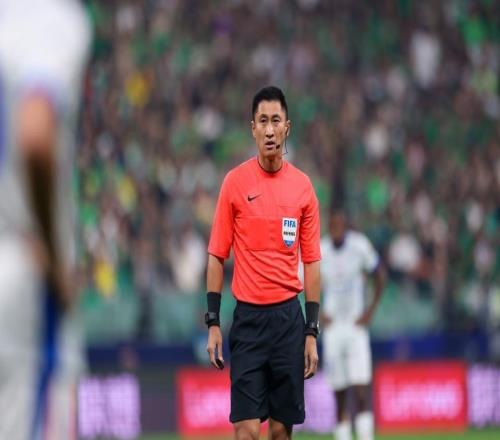 馬寧主哨京滬德比！職業(yè)生涯第6次，國安10戰(zhàn)不勝，申花8戰(zhàn)不敗