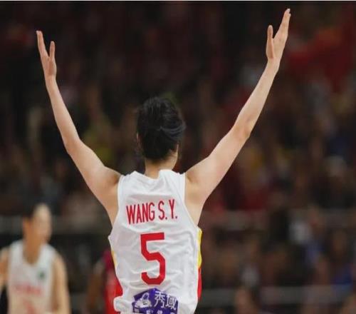 “破碎”之后，一位女籃老將的自我重建