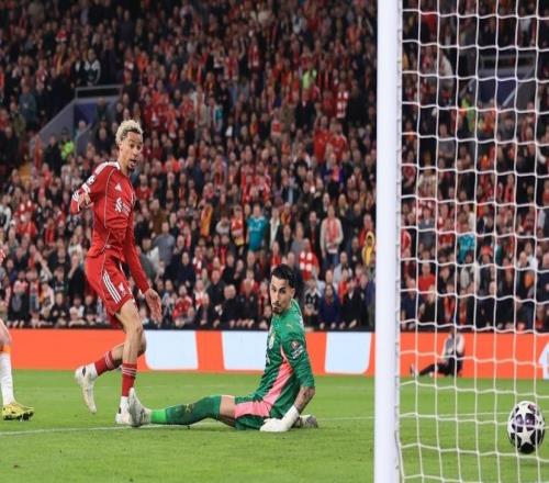 ?；倏耍捍蟀屠枋俏胰韵矚g的俱樂部，很高興能再次遇到他們