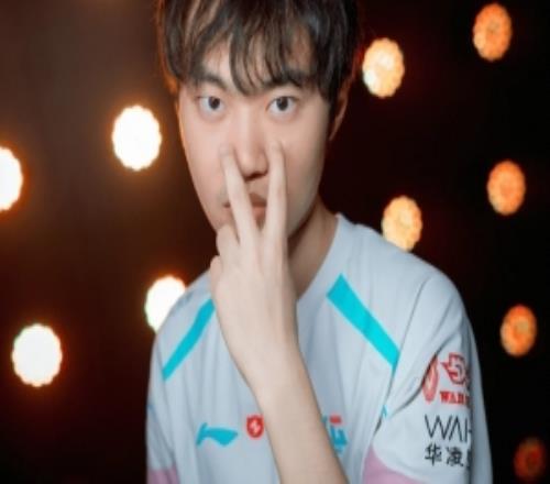 Knight國(guó)際賽事?lián)魵?shù)來(lái)到526次，超越Perkz位列歷史第十！