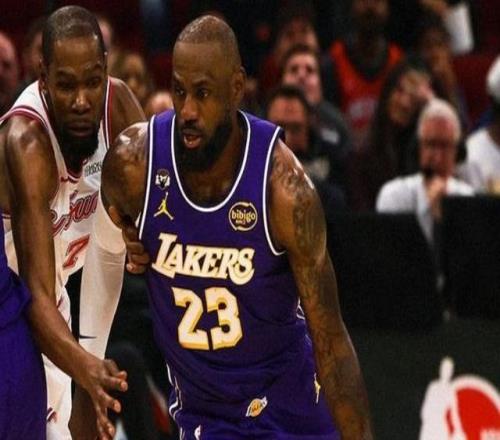 三天內(nèi)雙殺火箭，湖人7連勝穩(wěn)居西部第三，詹姆斯再度碾壓杜蘭特