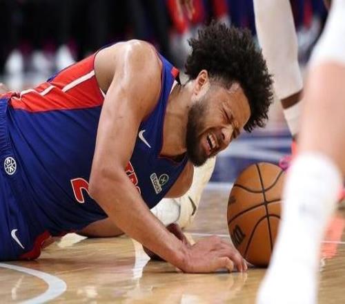 官宣：坎寧安背部痙攣離場(chǎng)本場(chǎng)對(duì)陣奇才不會(huì)回歸