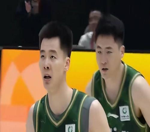 冰釋前嫌，此前卷入內(nèi)訌風(fēng)波的郭昊文和趙柏清本輪聯(lián)袂出戰(zhàn)