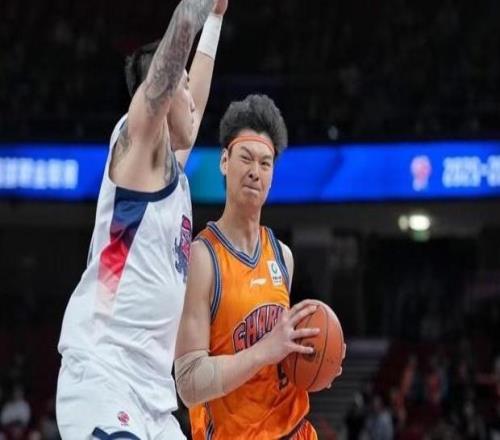 八連勝！上海久事男籃主場戰(zhàn)勝山東隊(duì)