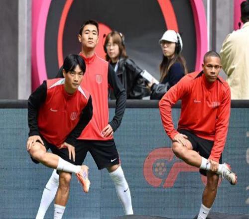 成都讓了個炮，銅梁龍趁機搶分！劉建業(yè)降溫哲學(xué)，向余望隔空喊話