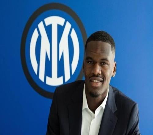 國(guó)米新星與停車(chē)場(chǎng)的故事：17歲被尤文斷言是廢人21歲在國(guó)米復(fù)仇