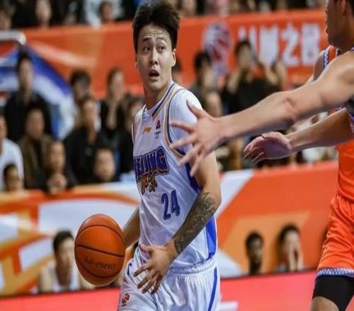 這都能輸CBA大冷門！豪言奪冠，卻被第15掀翻，趙睿復出也白搭