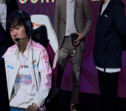 BLG發(fā)布對(duì)陣G2賽前動(dòng)態(tài)：今天的調(diào)試來(lái)啦！加油加油加油?。?！