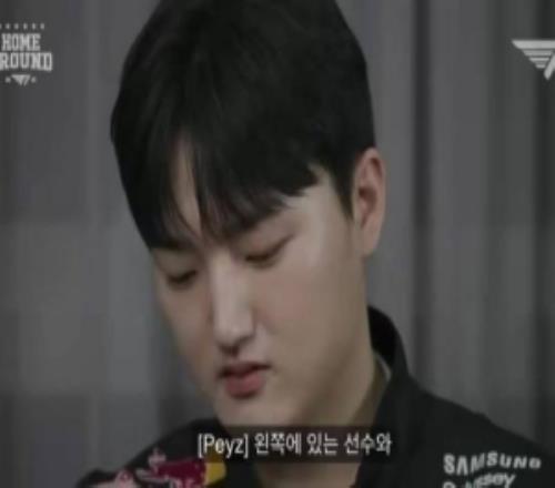 玩這么大peyz發(fā)布選手約定：和左邊的玩家玩Pepero游戲