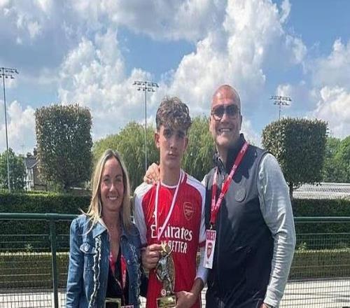 太陽報(bào)：道曼的父母已經(jīng)為他成立了個人肖像權(quán)和經(jīng)紀(jì)公司