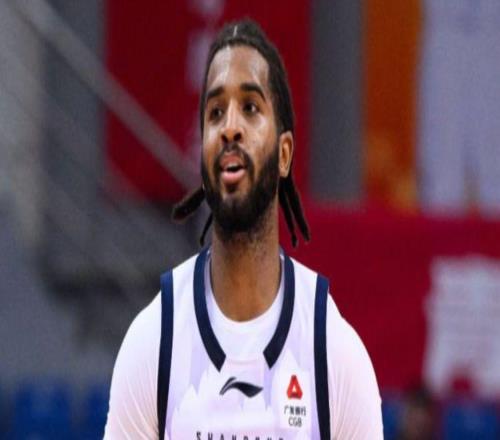 山東隊(duì)出現(xiàn)1壞消息！2米06外援意外受傷，CBA常規(guī)賽提前報(bào)銷