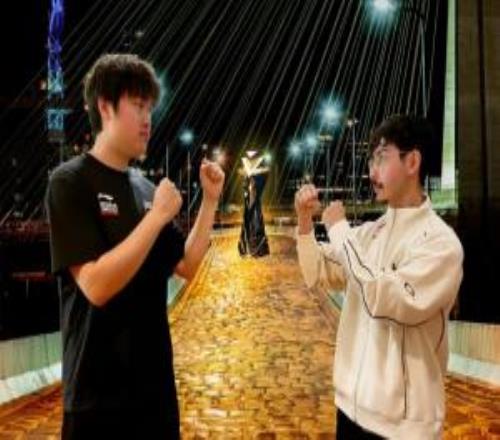 G2分享Bin與BrokenBlade合照：只有一人隊能留在黃金之路上