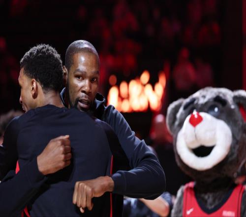 伊森純純臥底，小謝阿門瘋狂拯救，KD超越喬丹生涯夜榮升第五