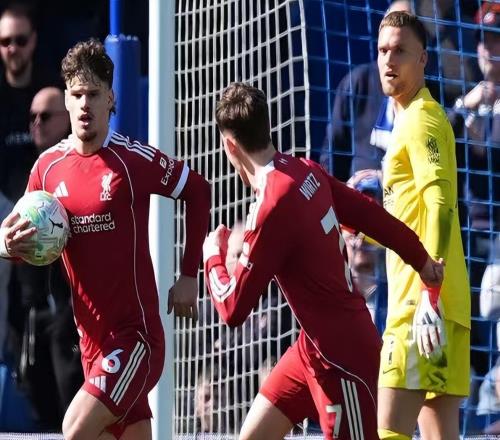 隨著利物浦12，切爾西03慘敗，英超最新排名出爐！曼聯(lián)排第3