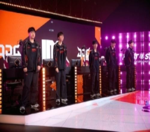 LPL發(fā)布JDG返圖：信念如磐，勝負皆為成長期待你們第二賽段表現(xiàn)