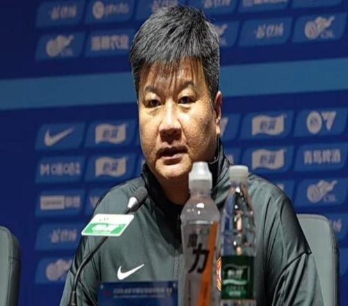 李金羽：感謝球迷為我們加油，帶領家鄉(xiāng)球隊征戰(zhàn)是我一生榮耀