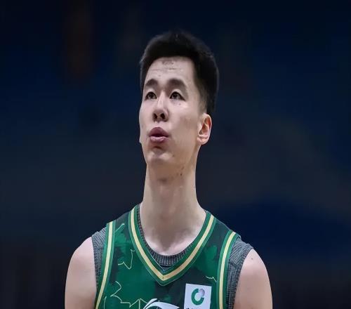 同曦輸關鍵戰(zhàn)！郭昊文僅13中3！當三分崩盤+遇強護框，根本沒法打