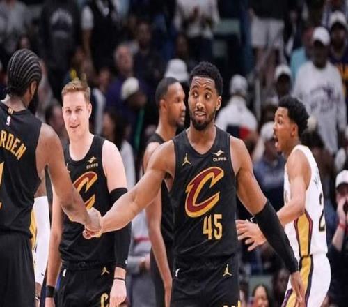 9中5砍15+10！哈登牽制力太強，梅里爾談末節(jié)，騎士獲得太多空位