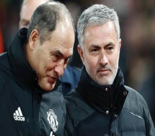 賽前為昔日助教默哀，穆里尼奧傷心落淚