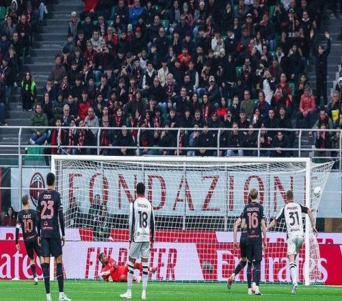 AC米蘭32都靈距榜首國(guó)米5分