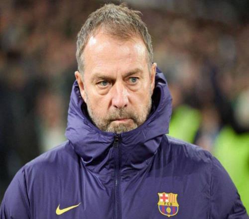 巴薩10，亞馬爾遭無視點(diǎn)球+鐵衛(wèi)一擊制勝！弗里克豪取西甲5連勝