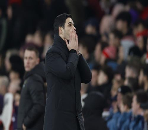 塔帥表示上半場(chǎng)我們的表現(xiàn)優(yōu)于對(duì)手，并且創(chuàng)造了比賽中最好的兩次機(jī)會(huì)_英超直播