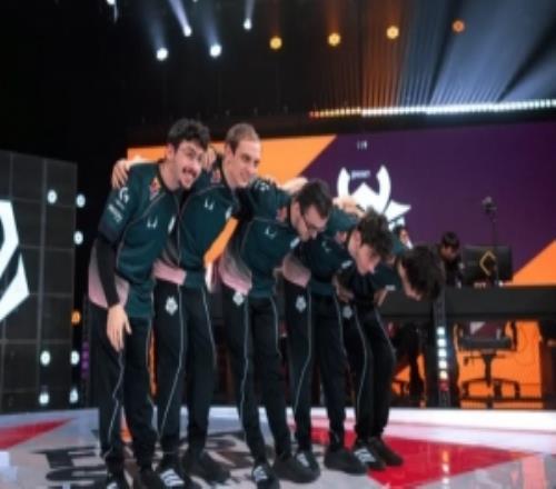 G2官方發(fā)文：值得載入史冊(cè)的歷程，感謝巴西不可思議的支持