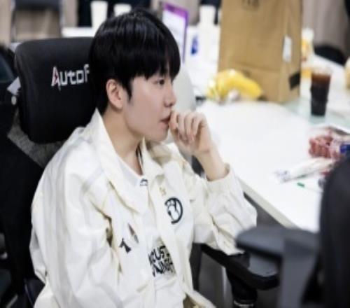 不打算休賽了爆料人：Rookie勸回來了好像剩下就看呼吸降價與否