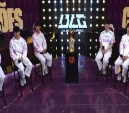 可以借充電寶了！Bin回應對于“世一上”的質(zhì)疑：這次沒騙人罷了