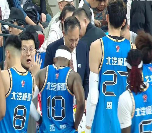 北京男籃詢價被拒，丁威迪拒絕來CBA打球，心儀小外援只剩一人！