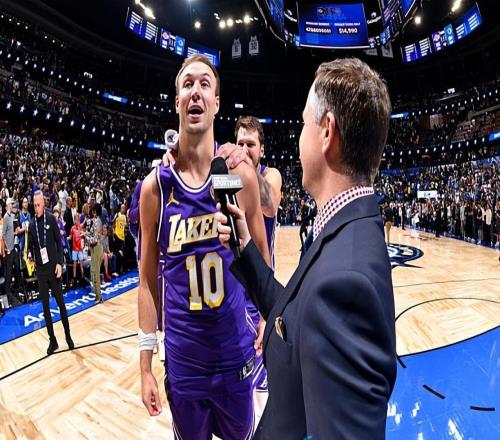 在連續(xù)沉寂多場后，湖人后場新援也是迅速找回了自己應有的水準